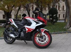 Bajaj Pulsar RS  200 Satılır,Benzin / Bakı / 2021 ,4900.00 AZN