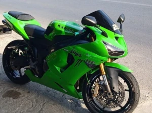 Kawasaki ZX-6R Satılır,Benzin / Bakı / 2006 ,9500.00 AZN