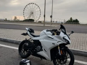 CFMOTO 250 SR Satılır,Benzin / Bakı / 2024 ,5000.00 AZN