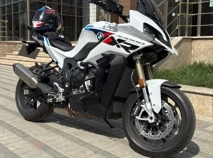 BMW S 1000 RR Satılır,Benzin / Bakı / 2024 ,52020.00 AZN