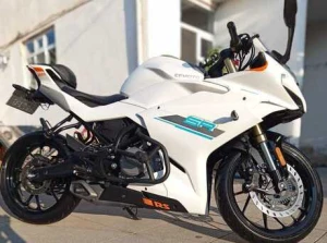 CFMOTO 250 SR Satılır,Benzin / Astara / 2025 ,5300.00 AZN