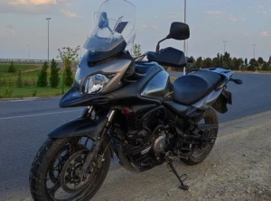 Suzuki V-Strom 650 Satılır,Benzin / Bakı / 2015 ,9500.00 AZN