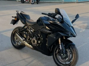 Suzuki GSX-S1000GT Satılır,Benzin / Bakı / 2024 ,28000.00 AZN