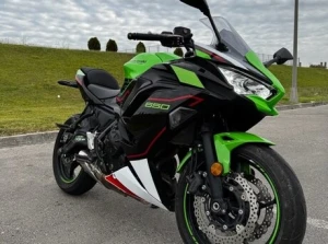Kawasaki Ninja 650 Satılır,Benzin / Bakı / 2023 ,13900.00 AZN
