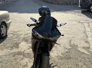 Yamaha YZF R6 Satılır,Benzin / Bakı / 2006 ,9200.00 AZN